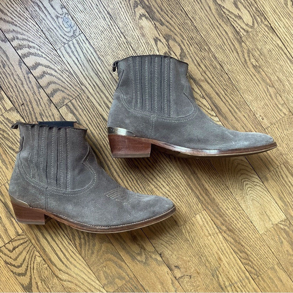 Catarina Martins booties